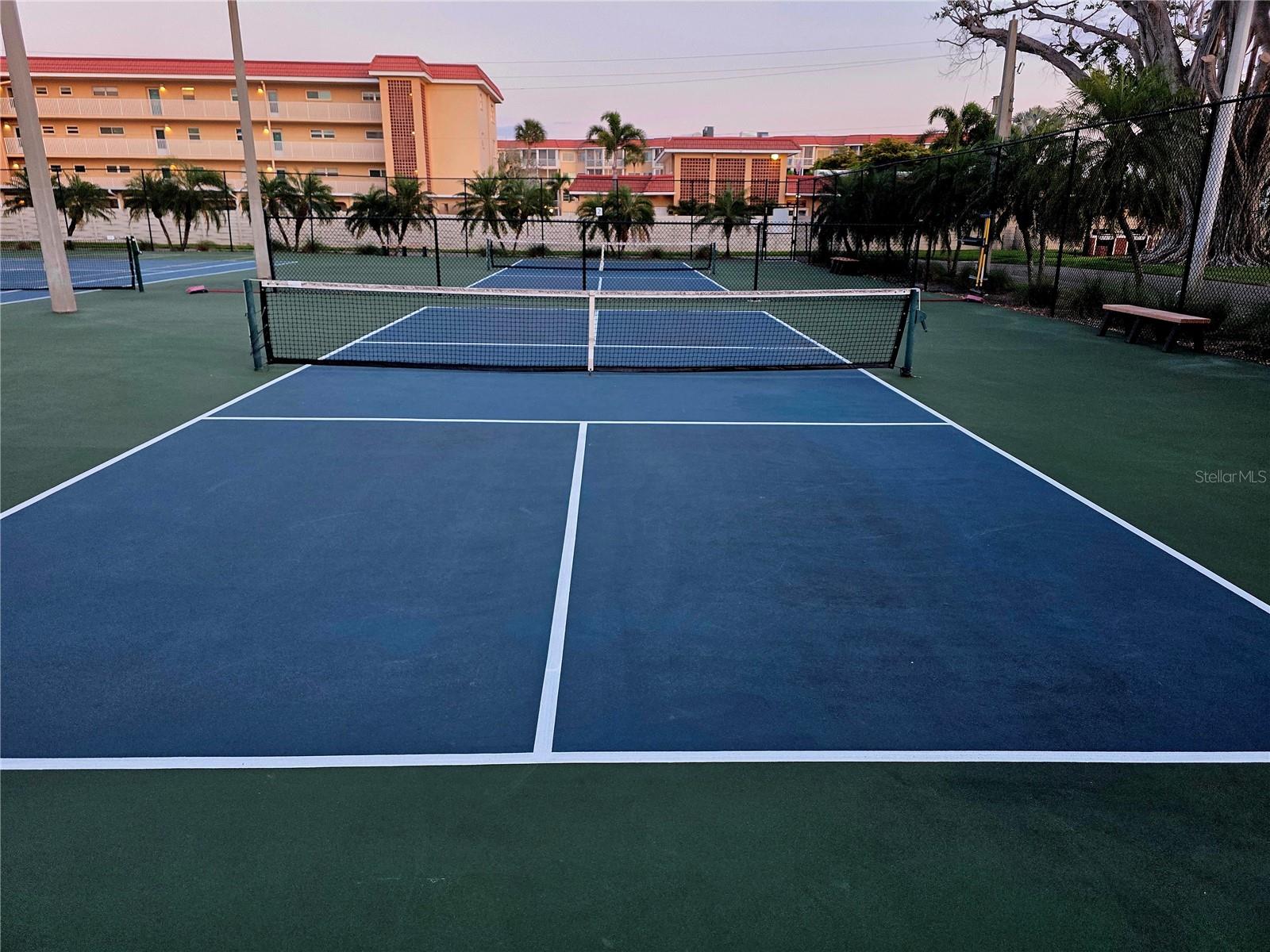 EXCELSIOR BEACH TO BAY - Residential