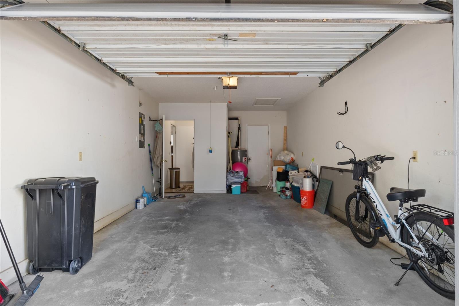 PARKSIDE VILLAGE - Residential