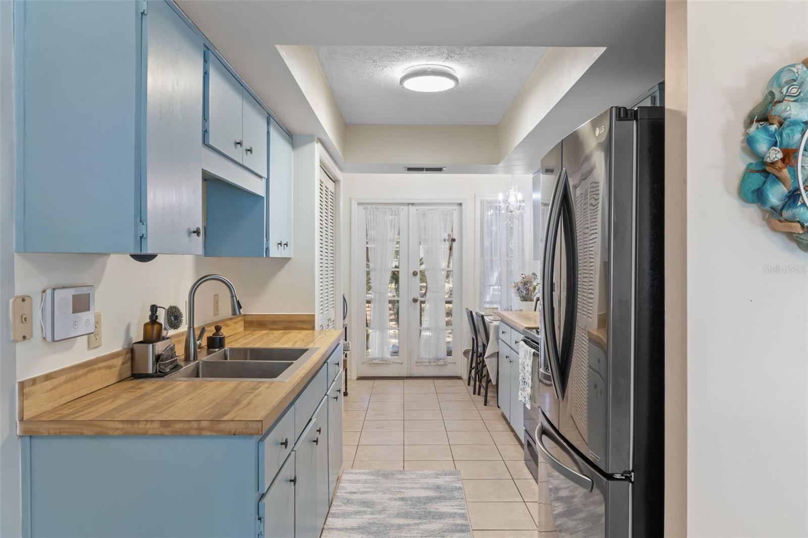 PARKSIDE VILLAGE - Residential