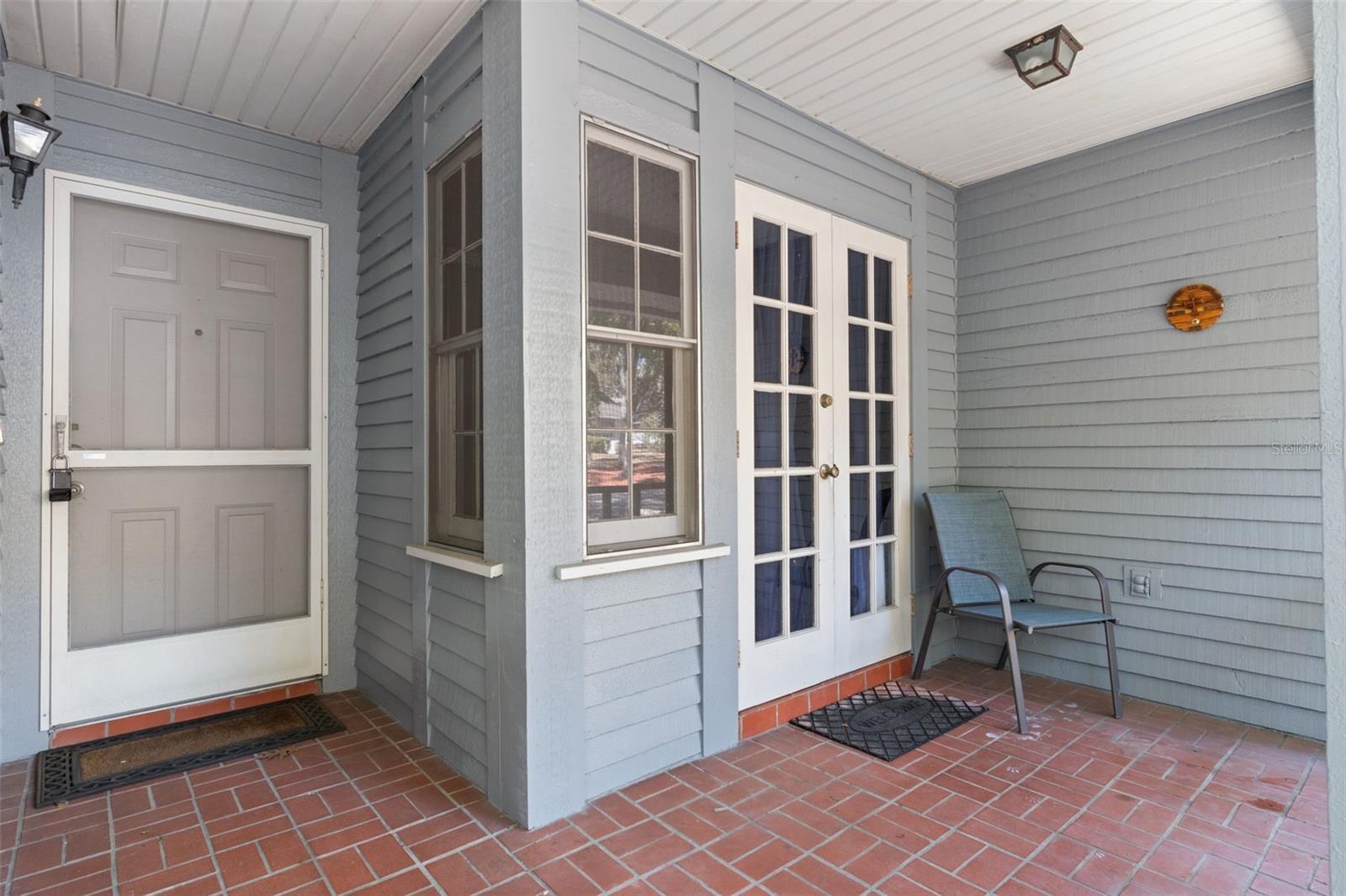 3826 N BRIARBERRY POINT