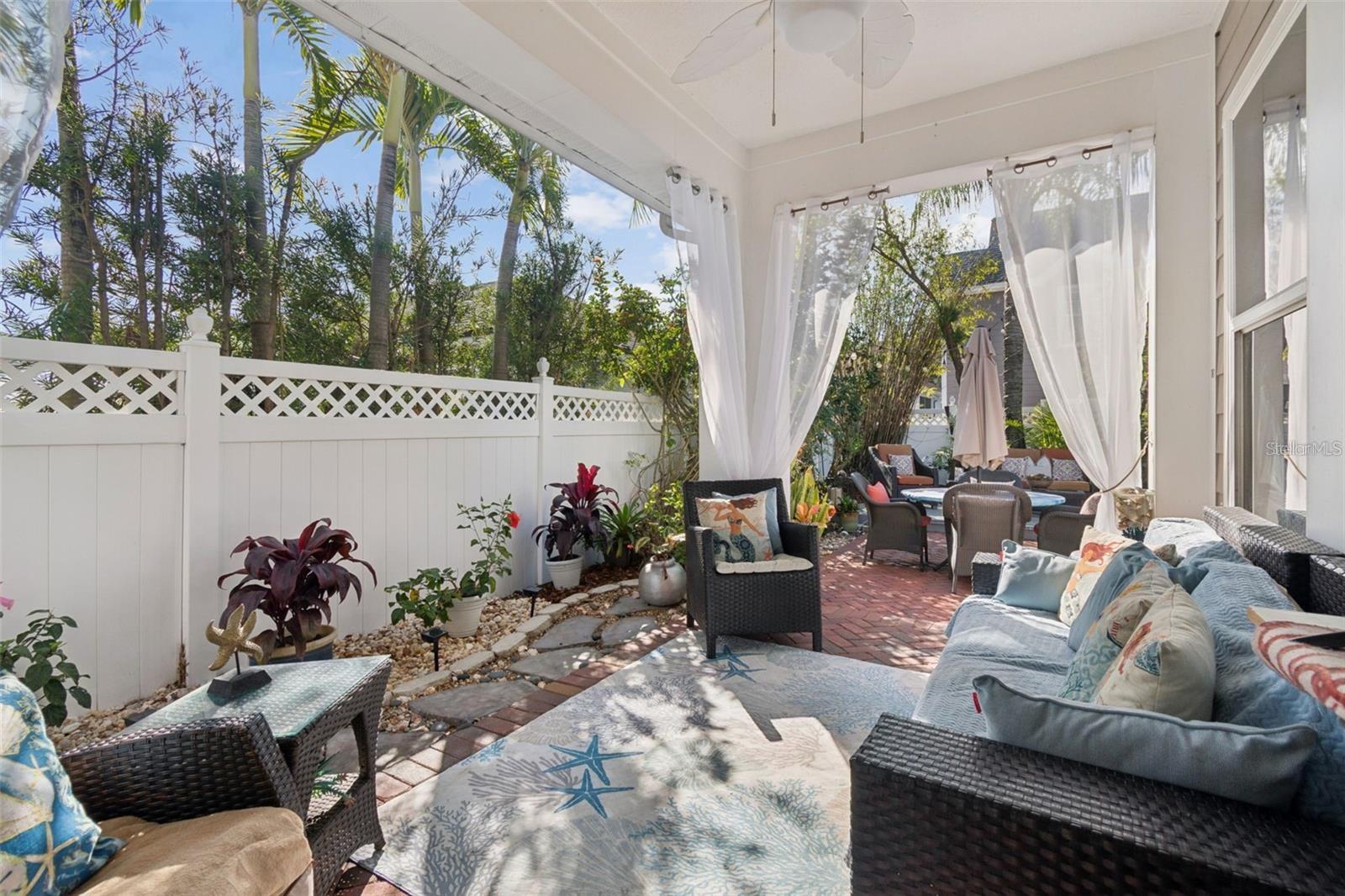 WESTCHASE SEC 323 - Residential