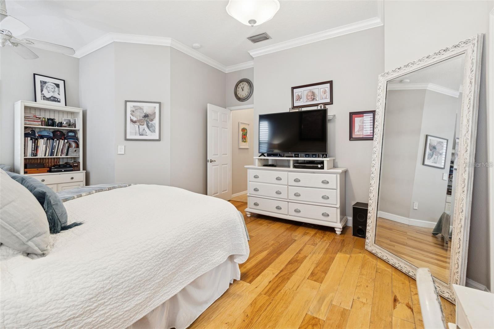 WESTCHASE SEC 323 - Residential