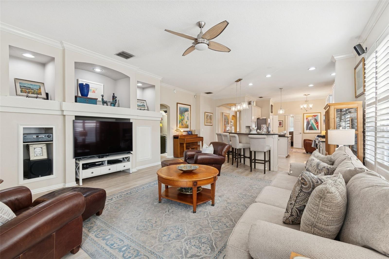 WESTCHASE SEC 323 - Residential