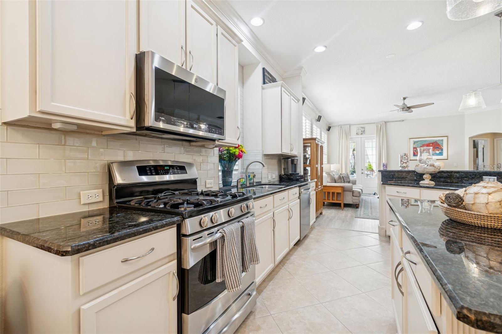 WESTCHASE SEC 323 - Residential