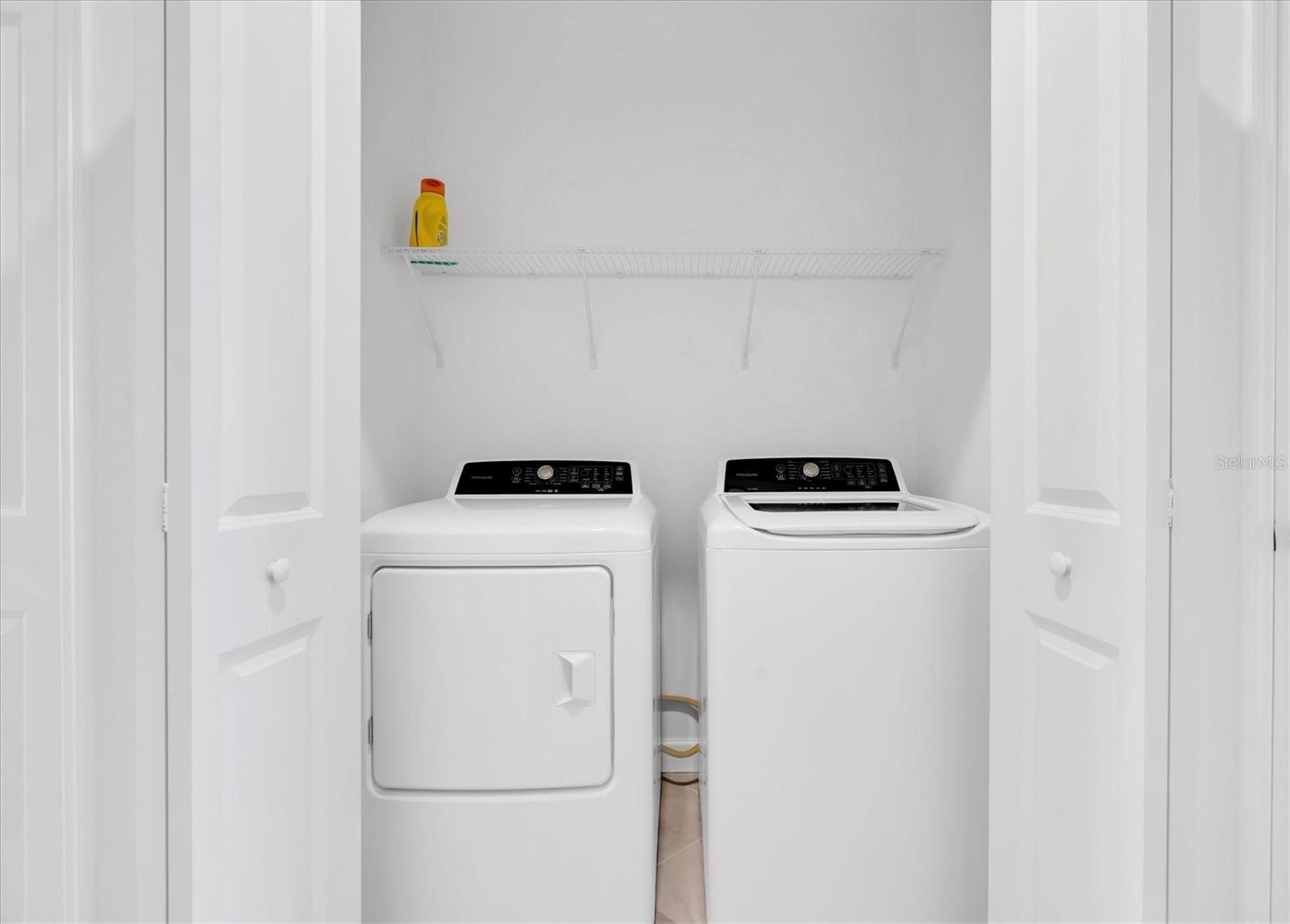 LORRAINE LAKES PH IIA - Residential Lease