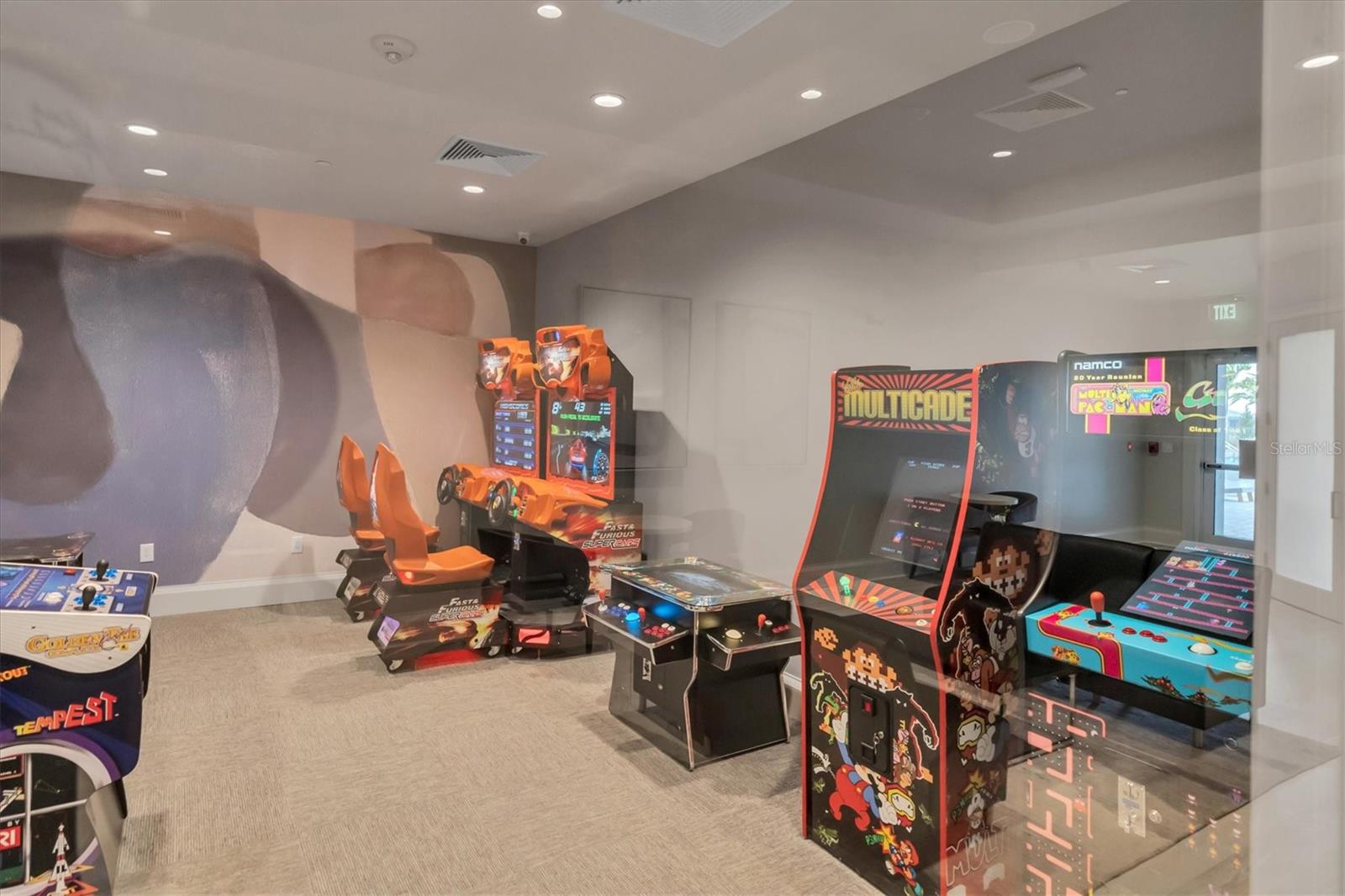 LORRAINE LAKES PH IIA - Residential Lease