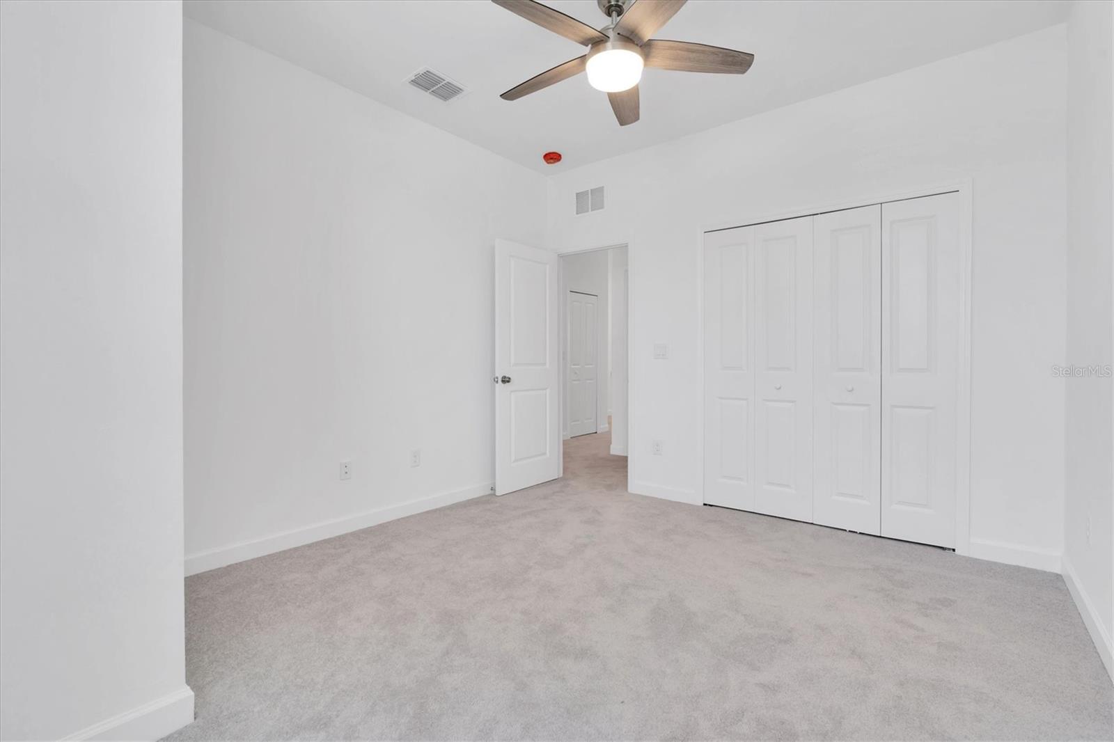 LORRAINE LAKES PH IIA - Residential Lease