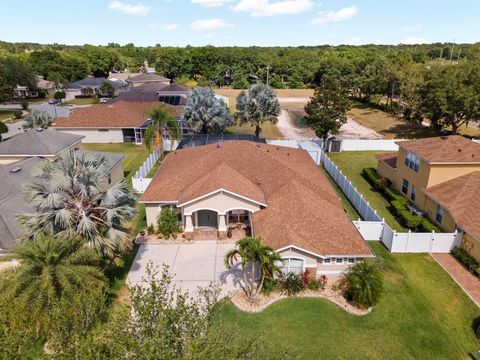 A home in VALRICO