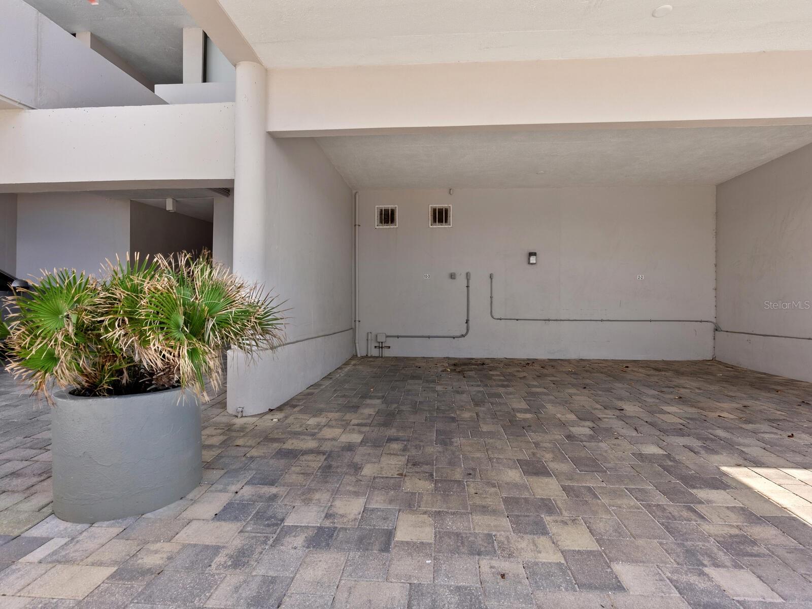 TERRACE - Residential