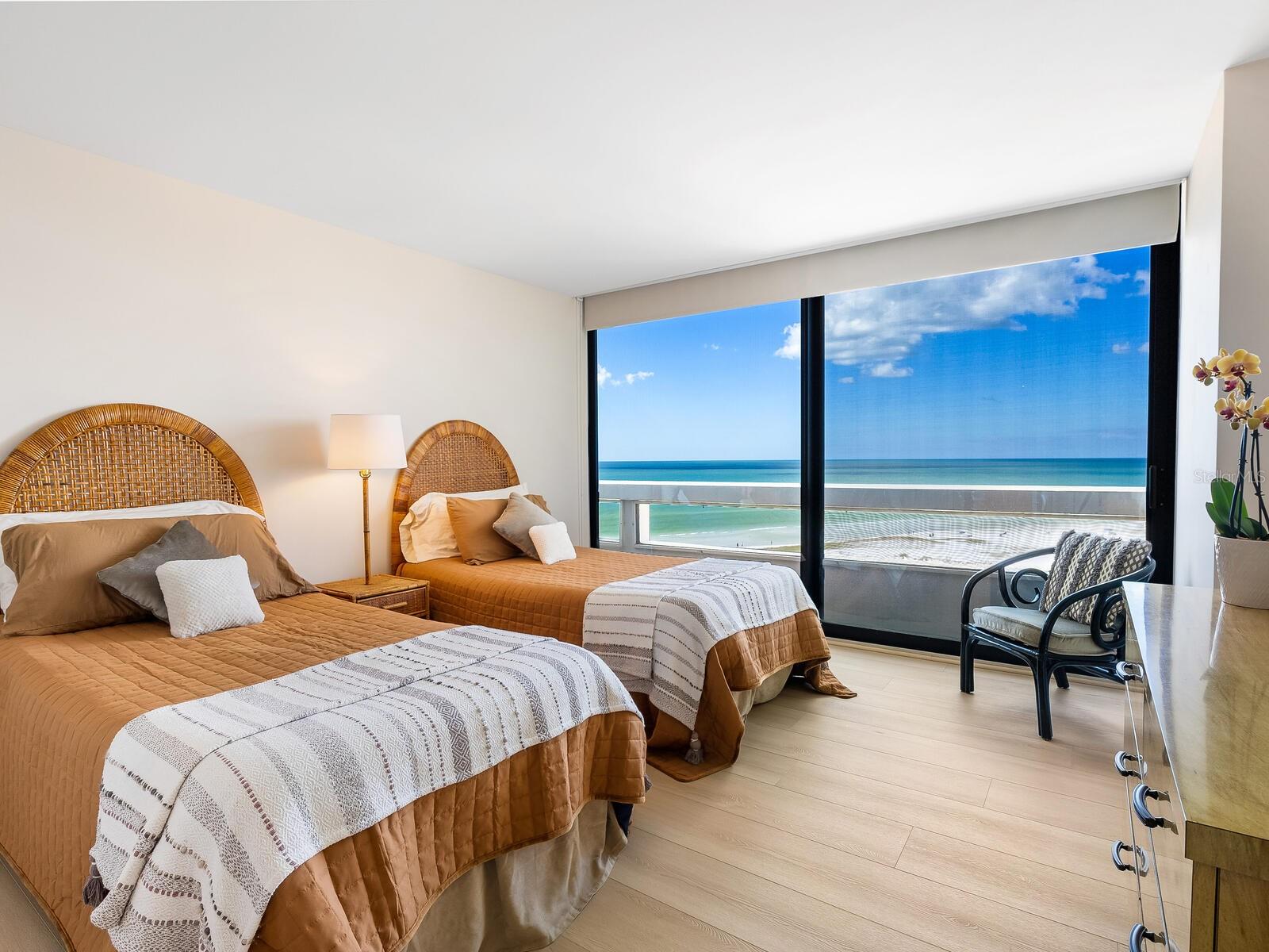 TERRACE - Residential