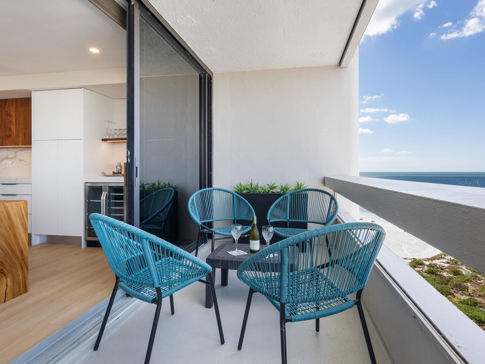 TERRACE - Residential