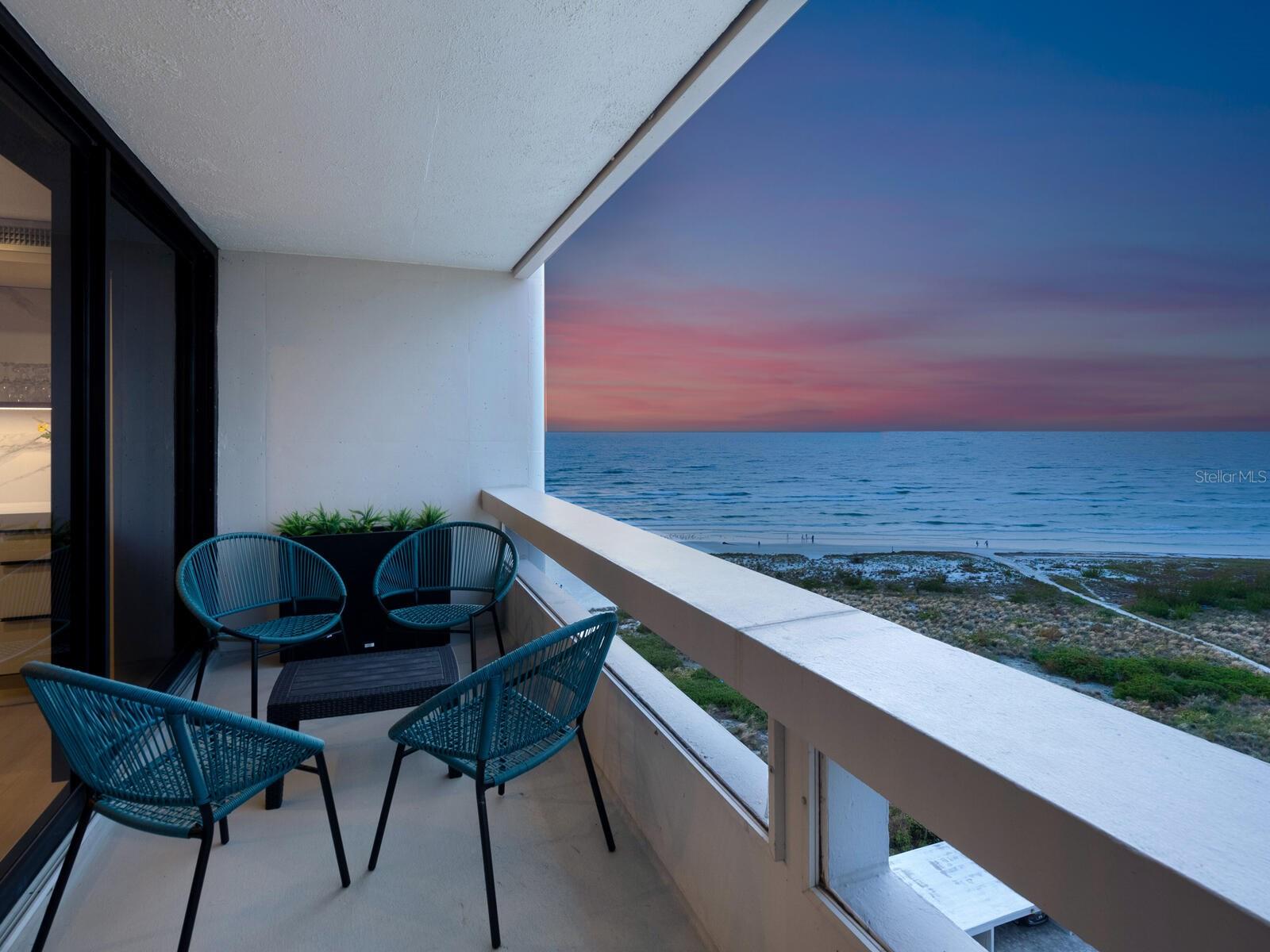 TERRACE - Residential