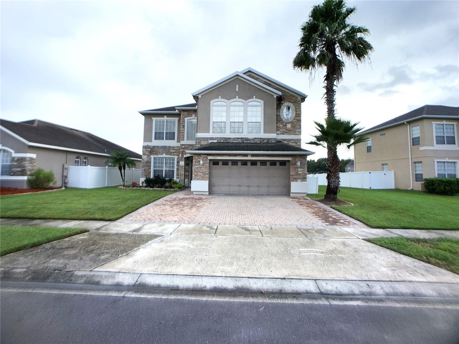 CEDAR BEND/MDW WOODS-PH 01 - Residential