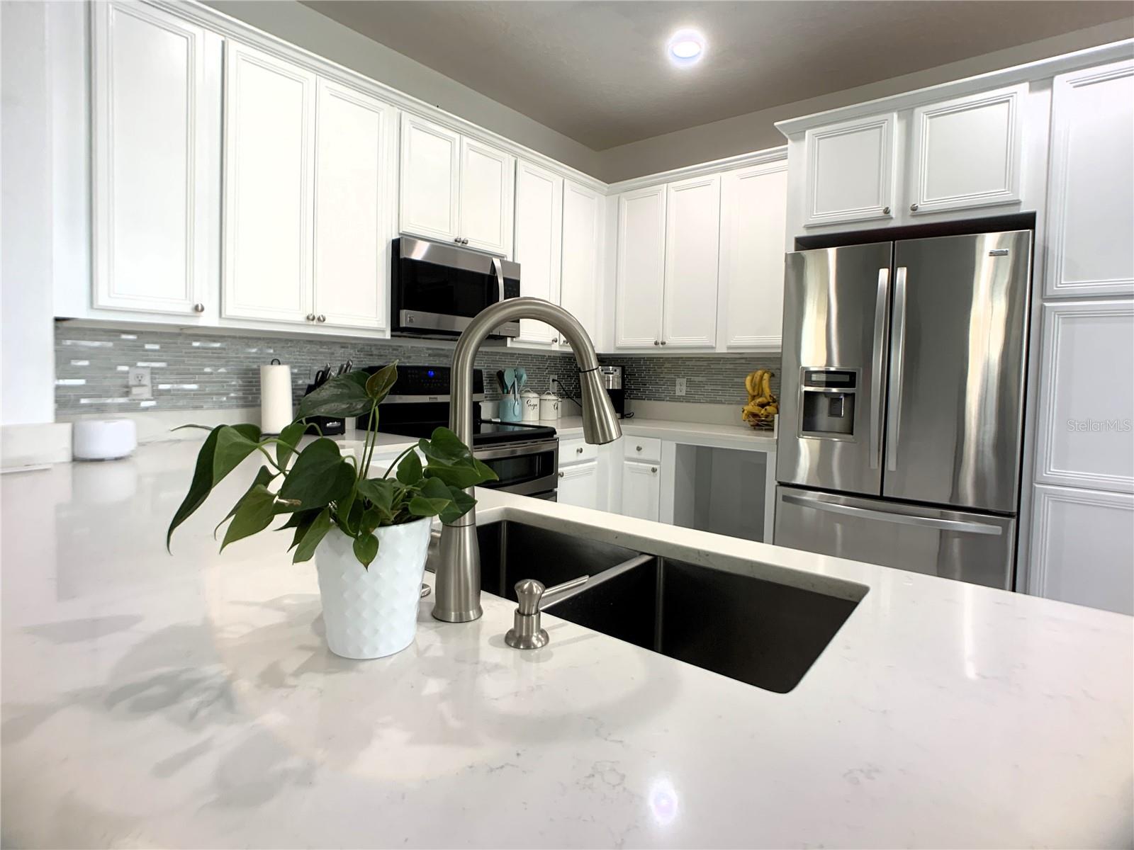 CEDAR BEND/MDW WOODS-PH 01 - Residential