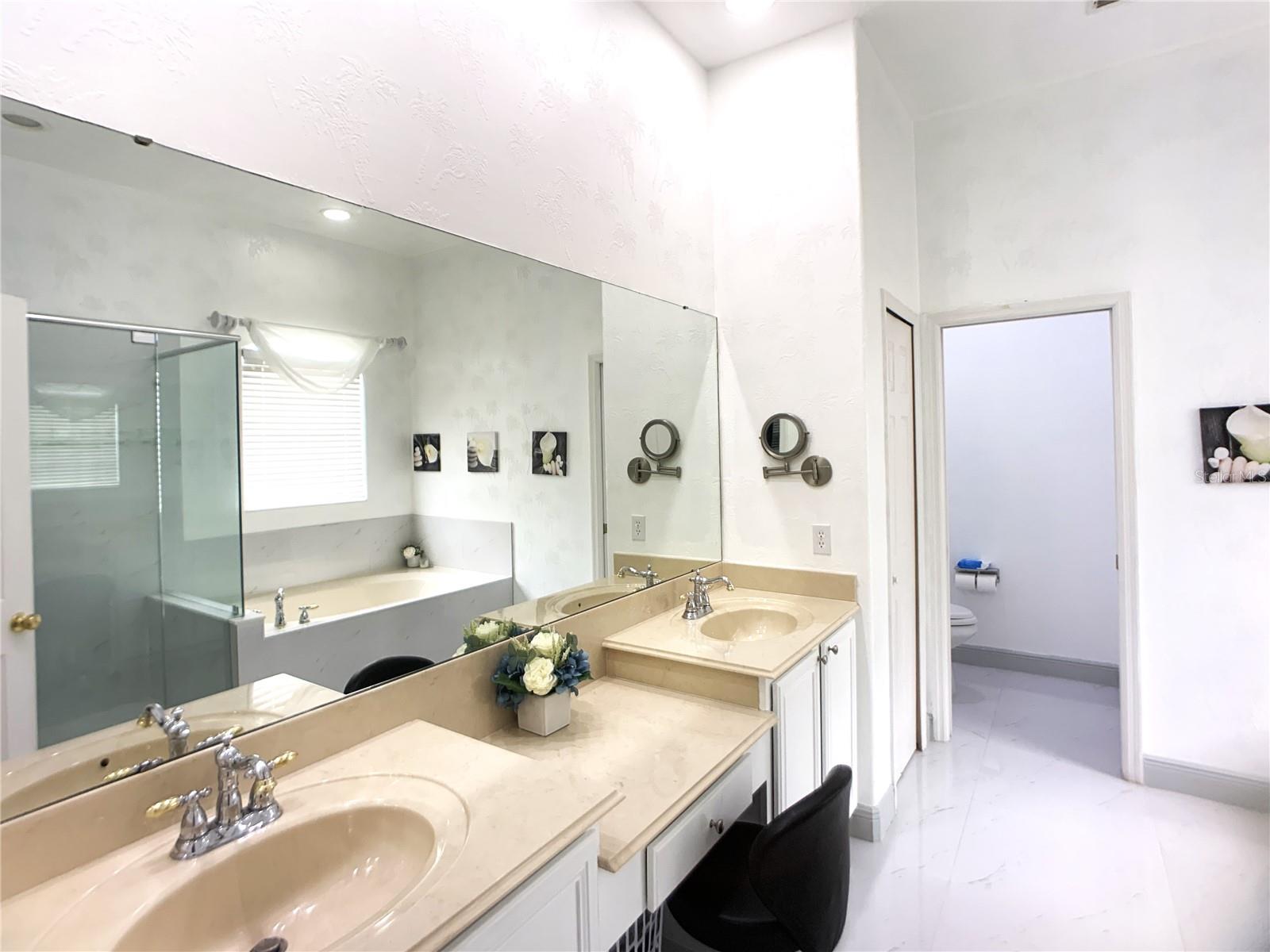 CEDAR BEND/MDW WOODS-PH 01 - Residential