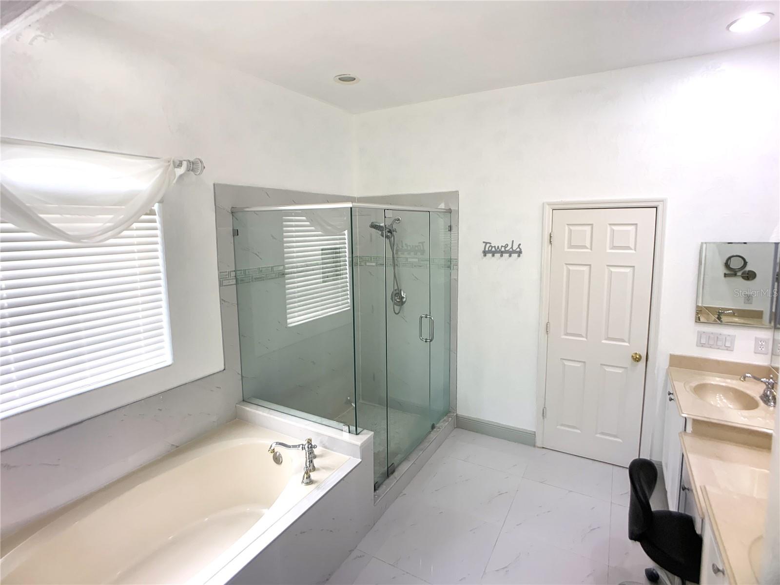 CEDAR BEND/MDW WOODS-PH 01 - Residential