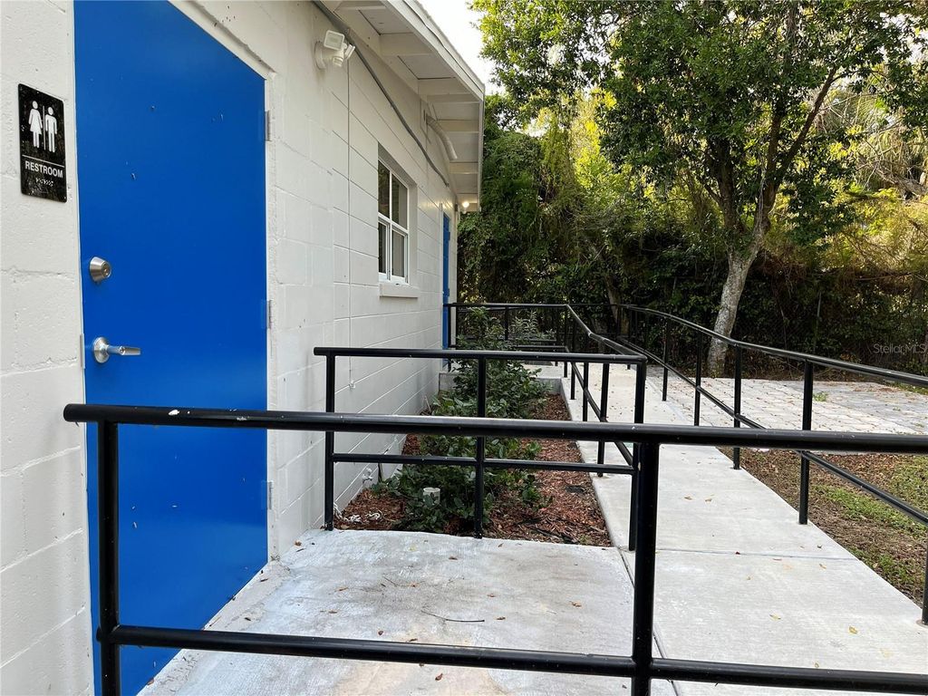 Photo of 4749 Hargrave Street, Orlando, FL 32803 (MLS # S5141583)