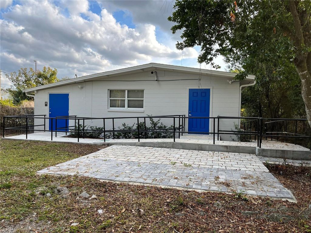 Photo of 4749 Hargrave Street, Orlando, FL 32803 (MLS # S5141583)