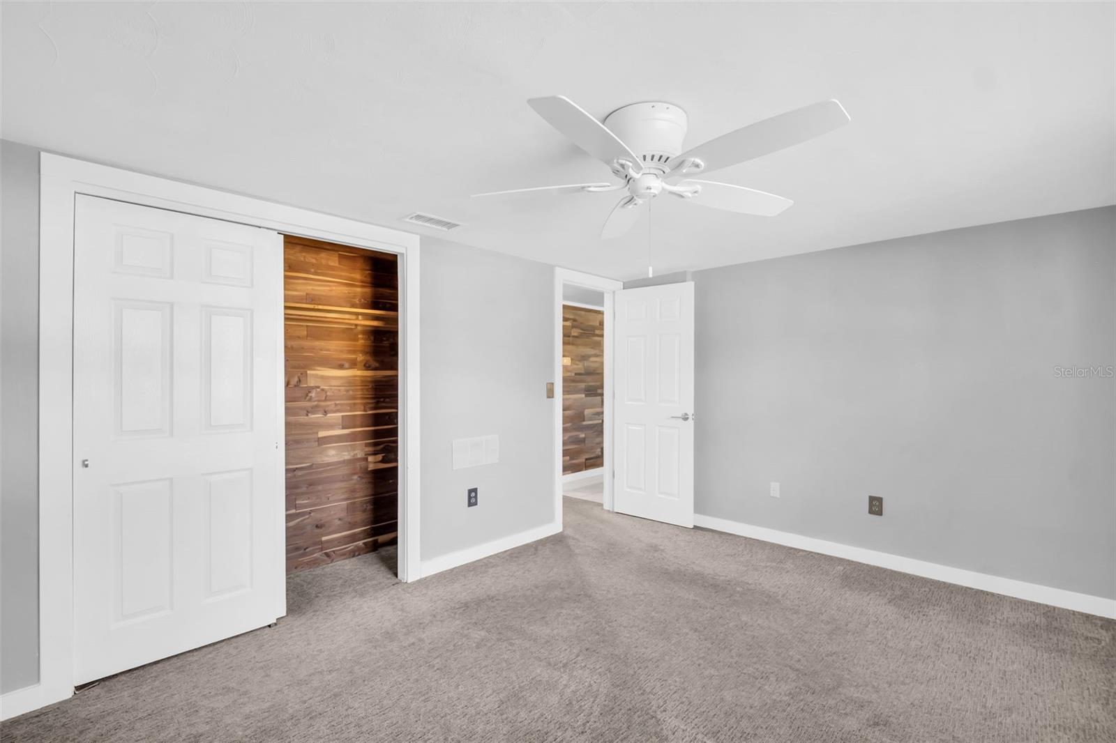 BEACON WOODS VILLAGE - Residential