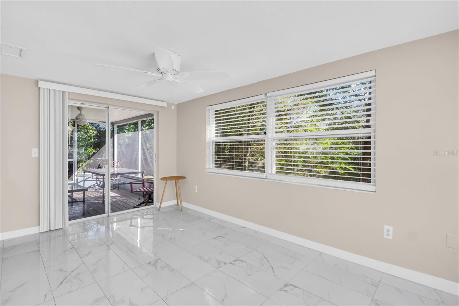 BEACON WOODS VILLAGE - Residential