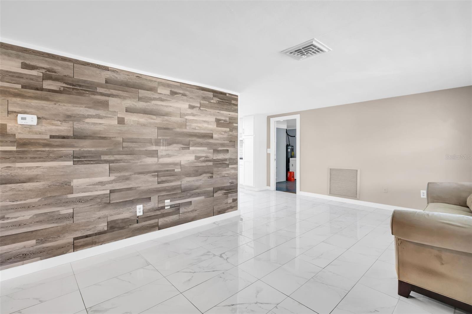 BEACON WOODS VILLAGE - Residential