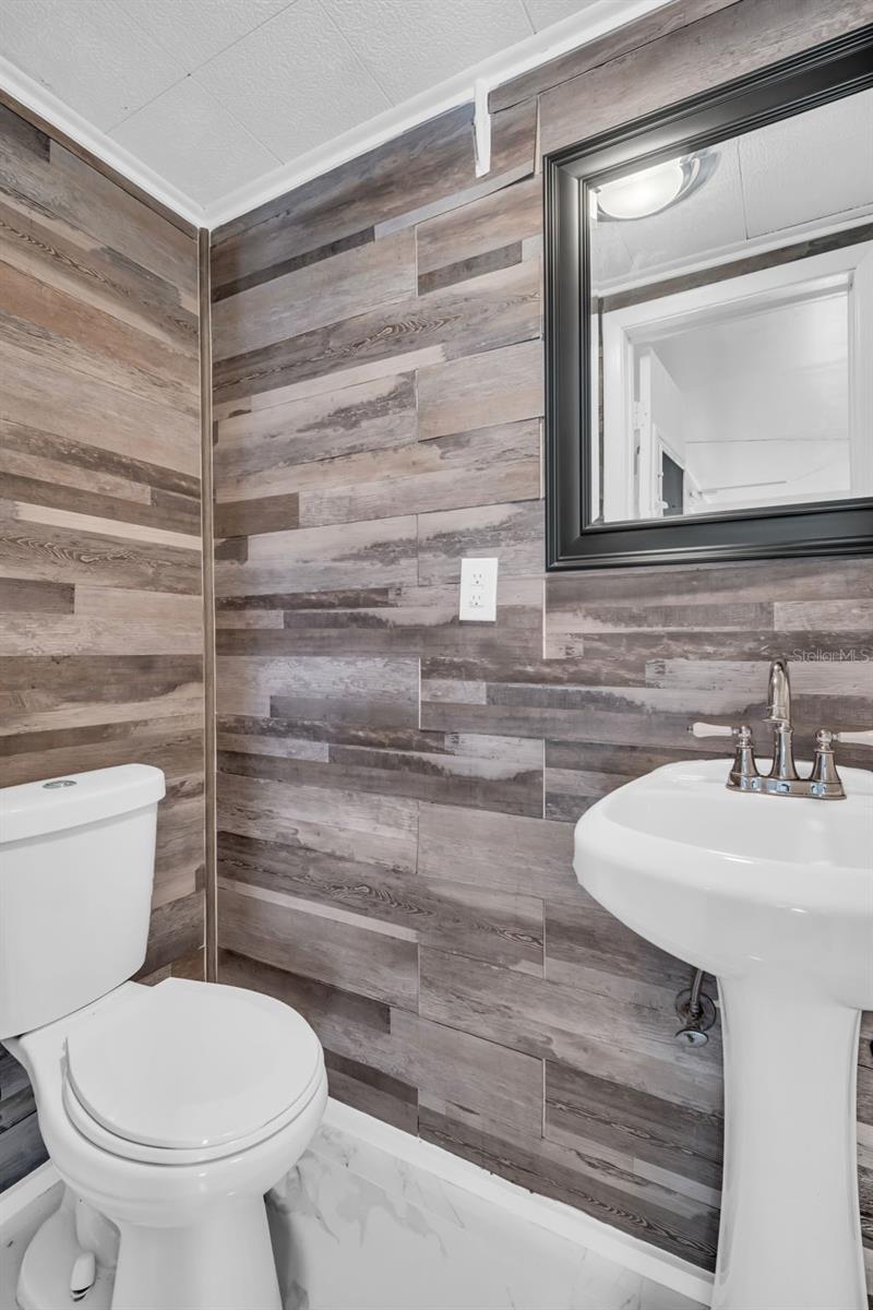 BEACON WOODS VILLAGE - Residential