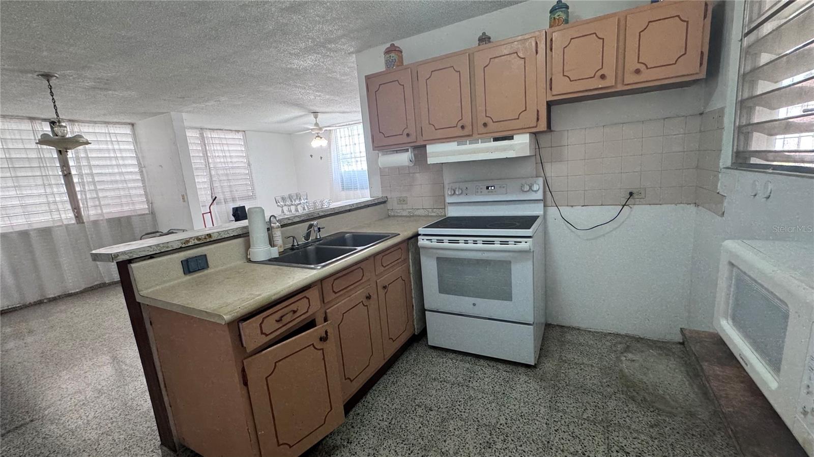 URB. VENUS GARDEN - Residential