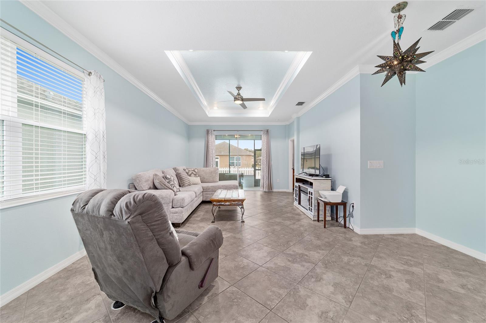 CRESCENT RDG PH III - Residential