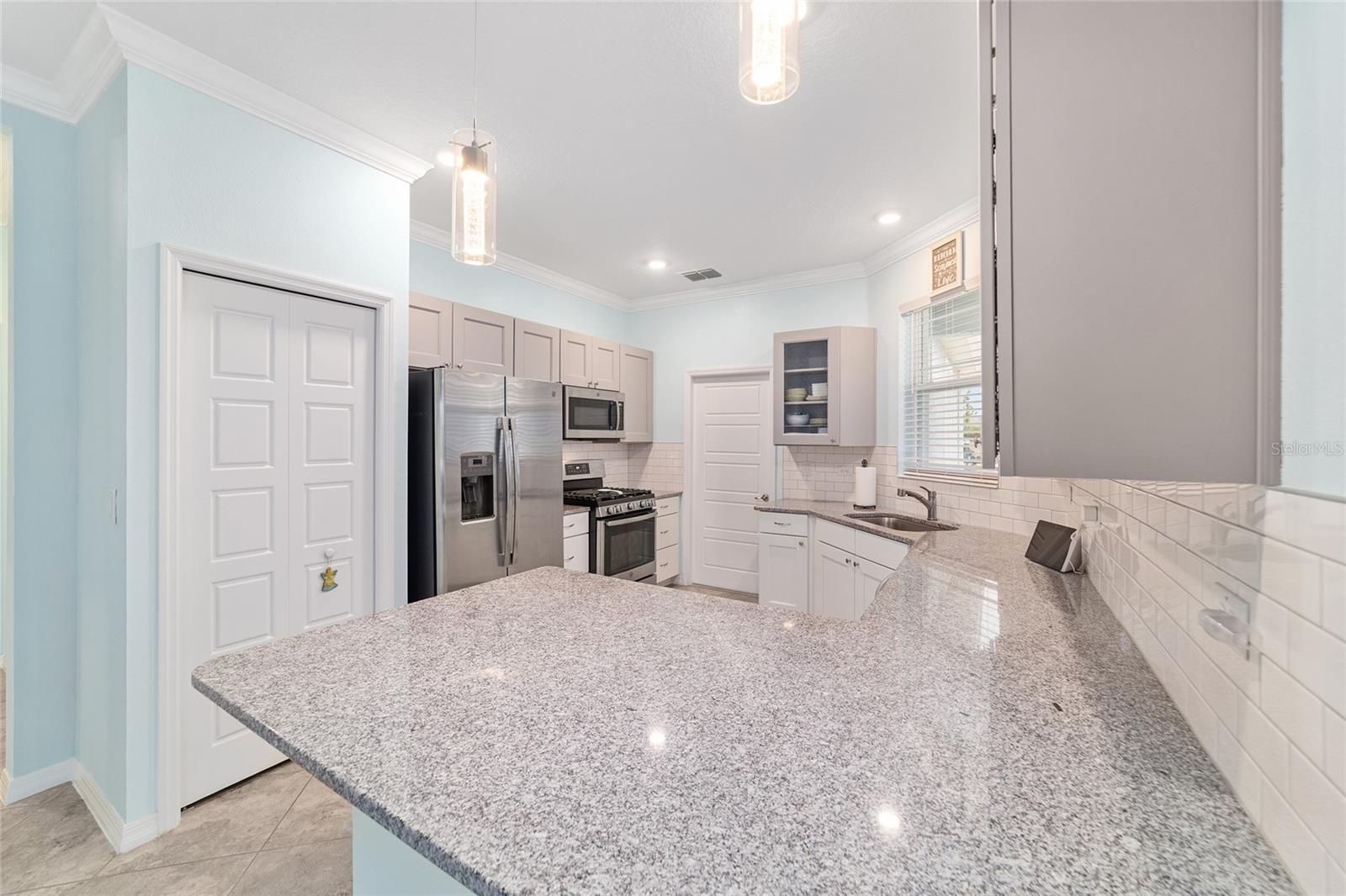 CRESCENT RDG PH III - Residential