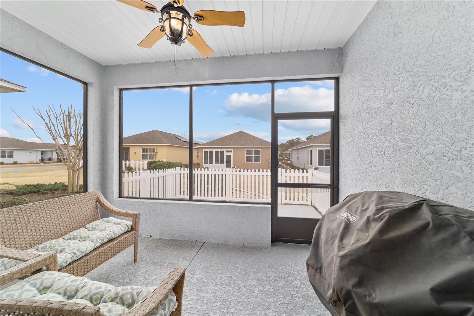 CRESCENT RDG PH III - Residential