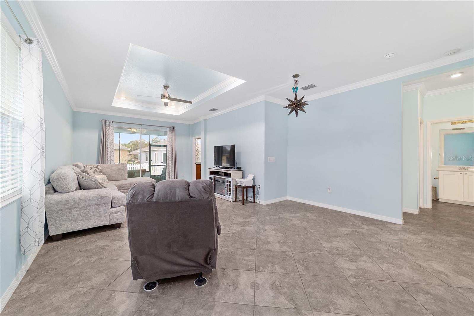 CRESCENT RDG PH III - Residential