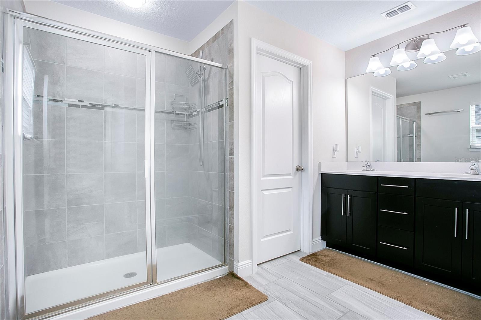 CENTRAL PARK TOWNHOMES - Residential