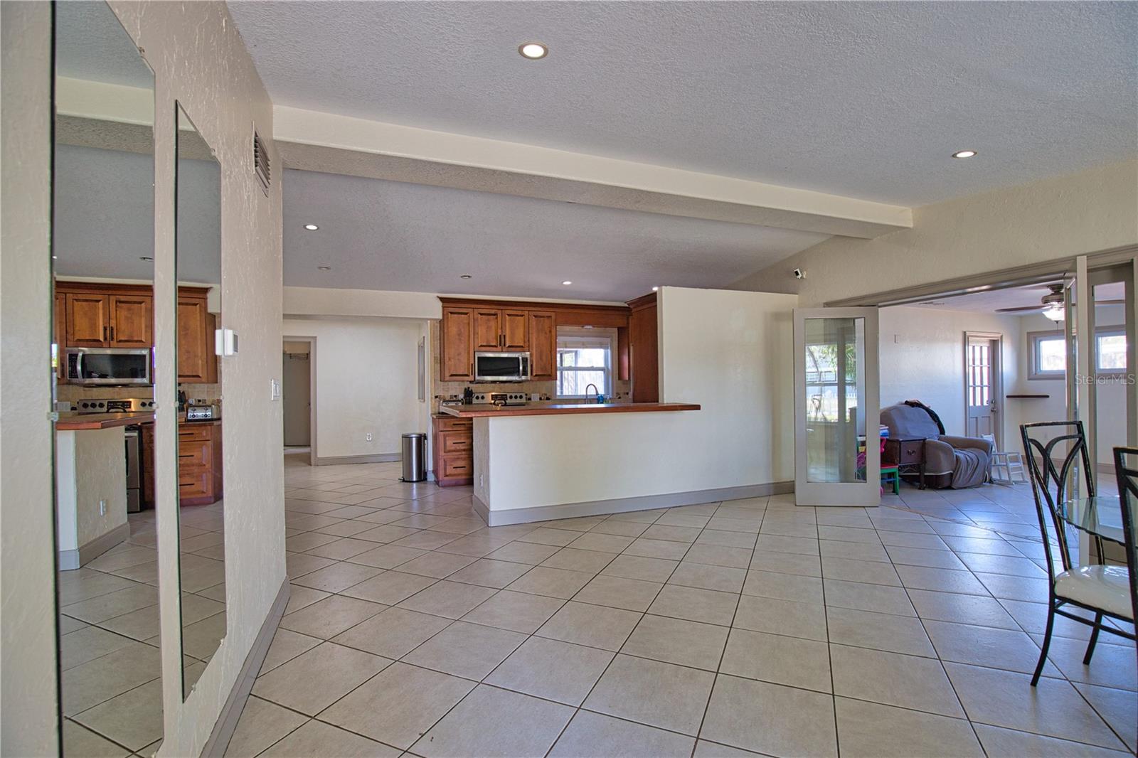 KENSINGTON PARK - Residential