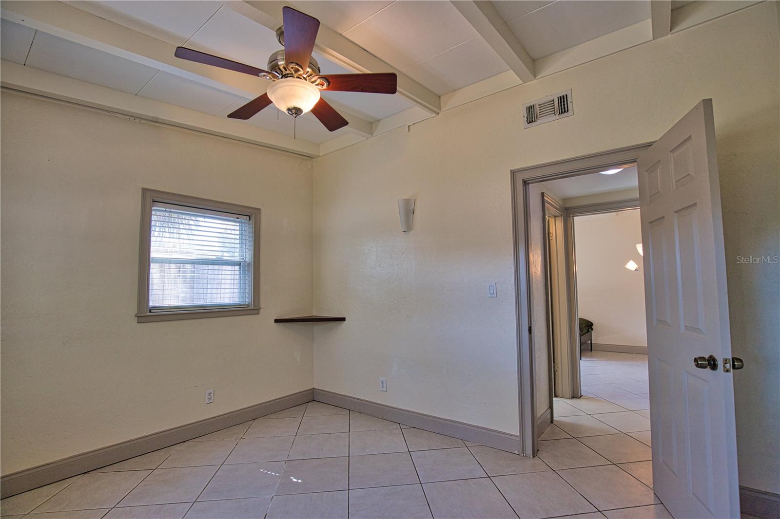 KENSINGTON PARK - Residential