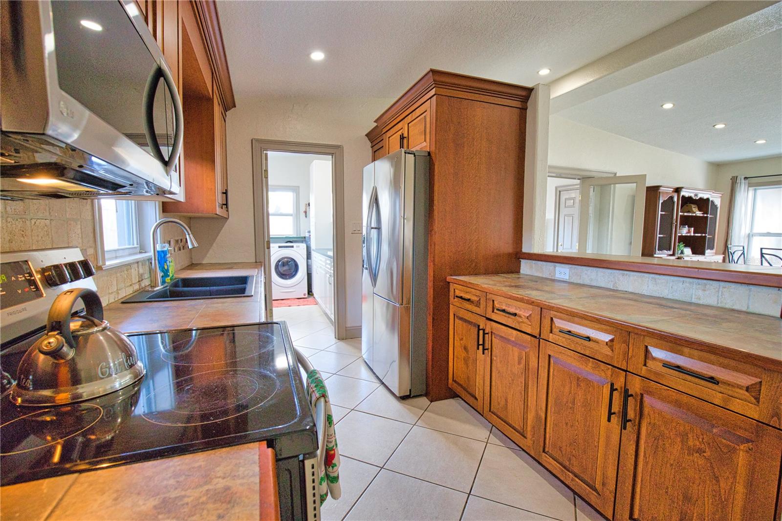 KENSINGTON PARK - Residential