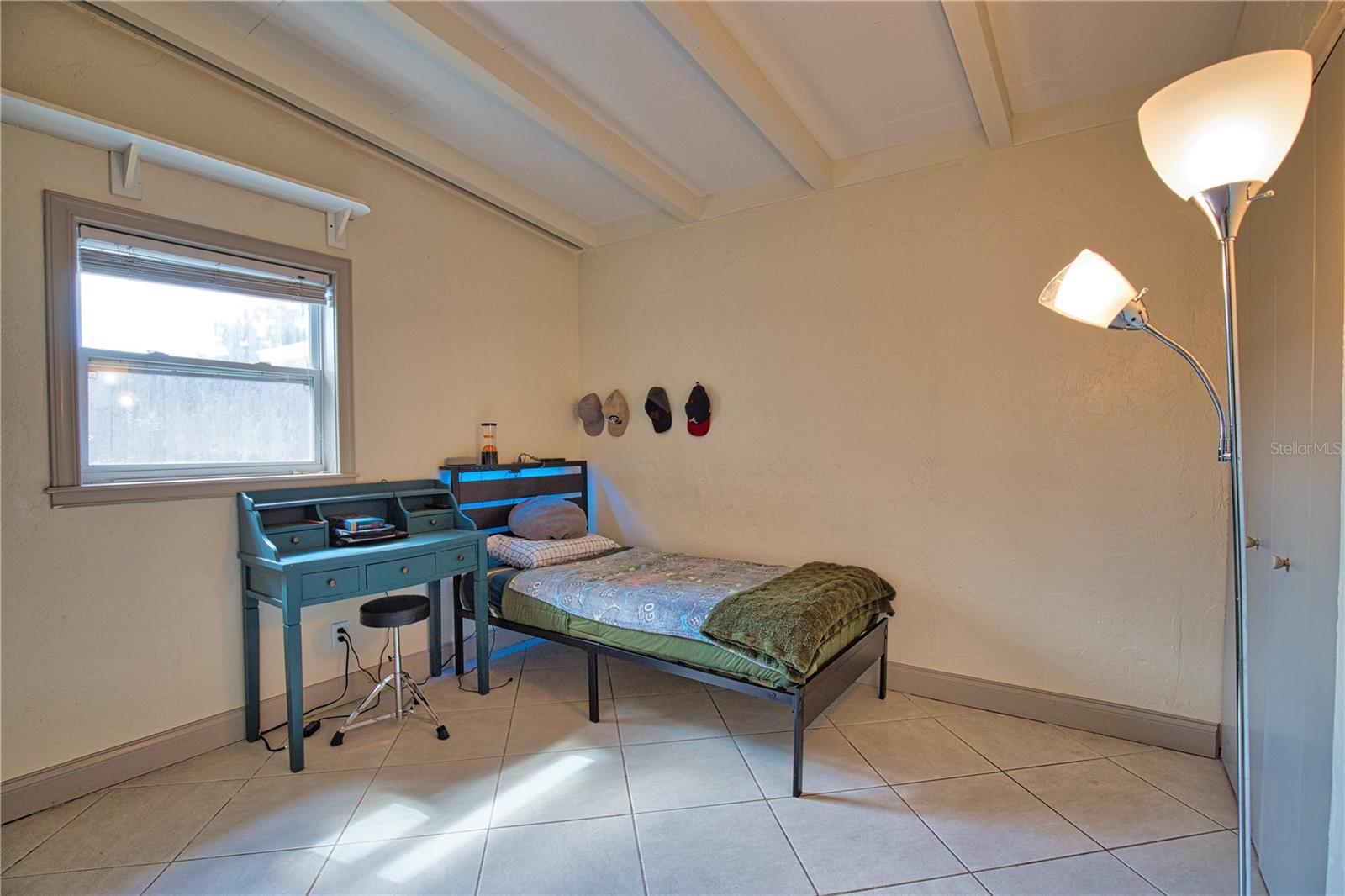 KENSINGTON PARK - Residential