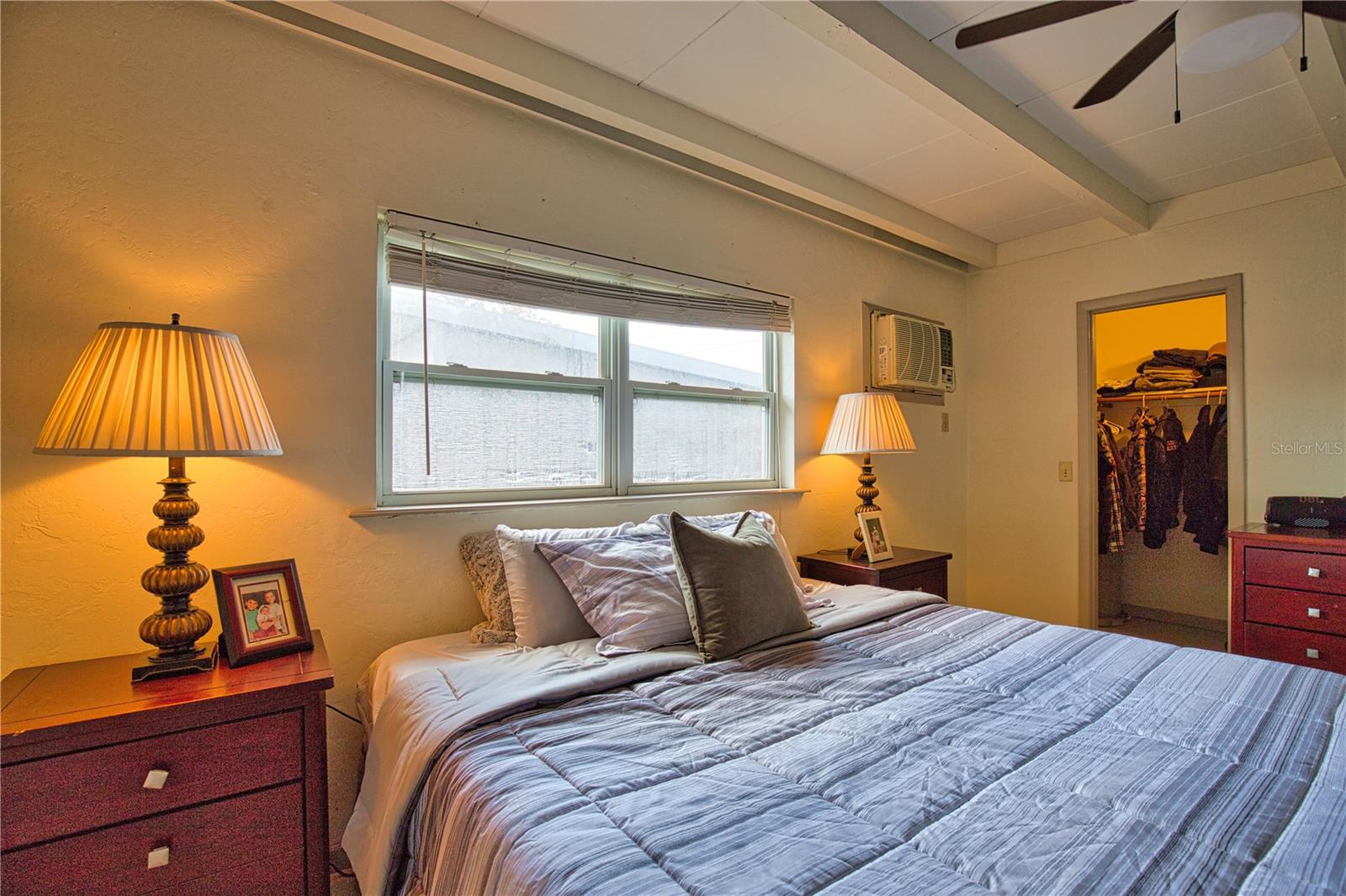 KENSINGTON PARK - Residential