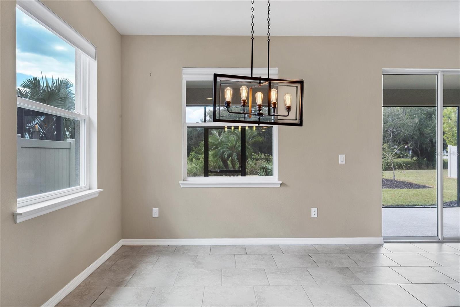 FAIRWAYS/BENT TREE - Residential