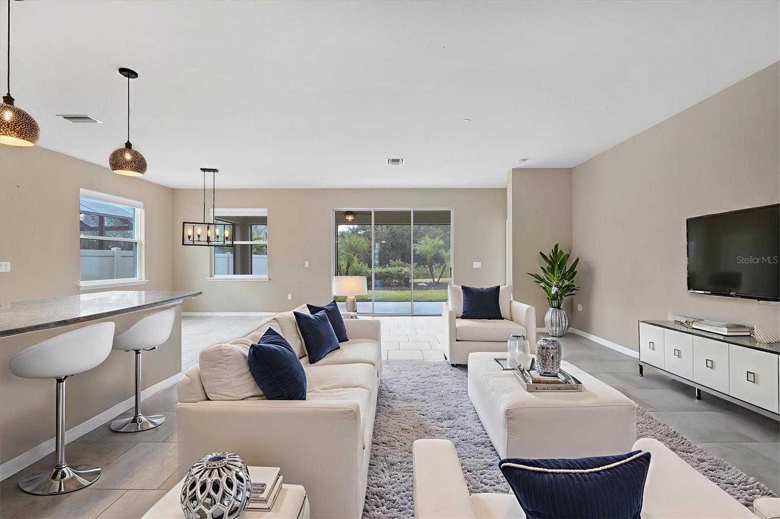 FAIRWAYS/BENT TREE - Residential