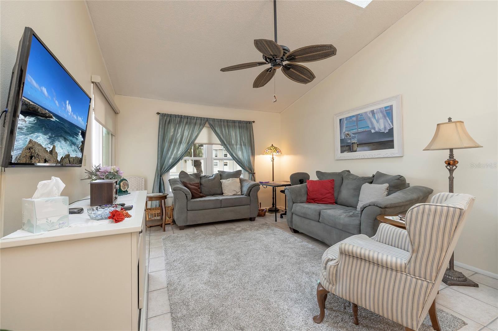 SUN KETCH CONDO - Residential