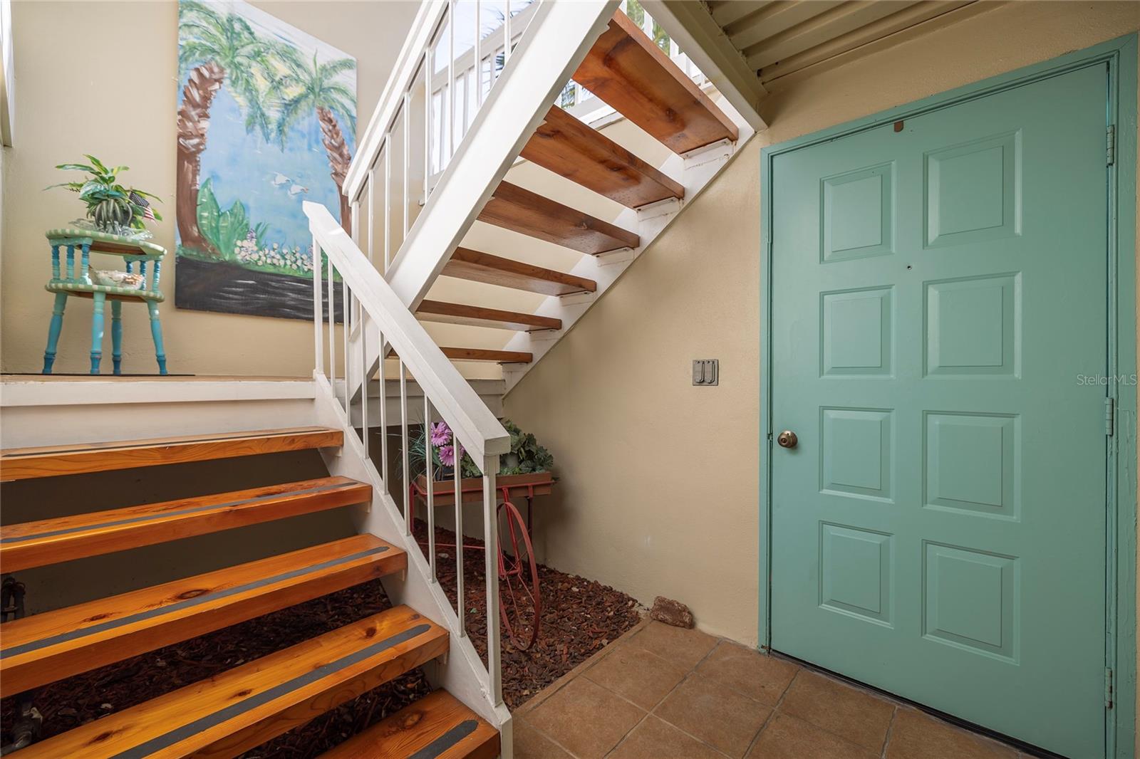 222 SUN VISTA COURT N 67