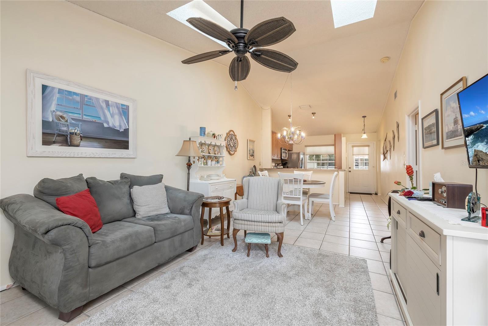 SUN KETCH CONDO - Residential