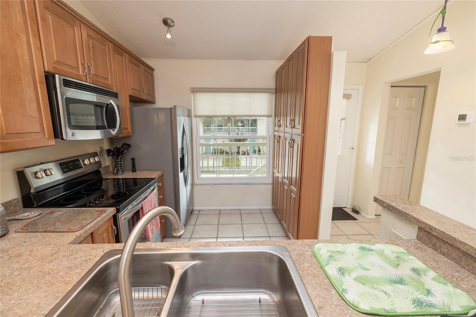 SUN KETCH CONDO - Residential