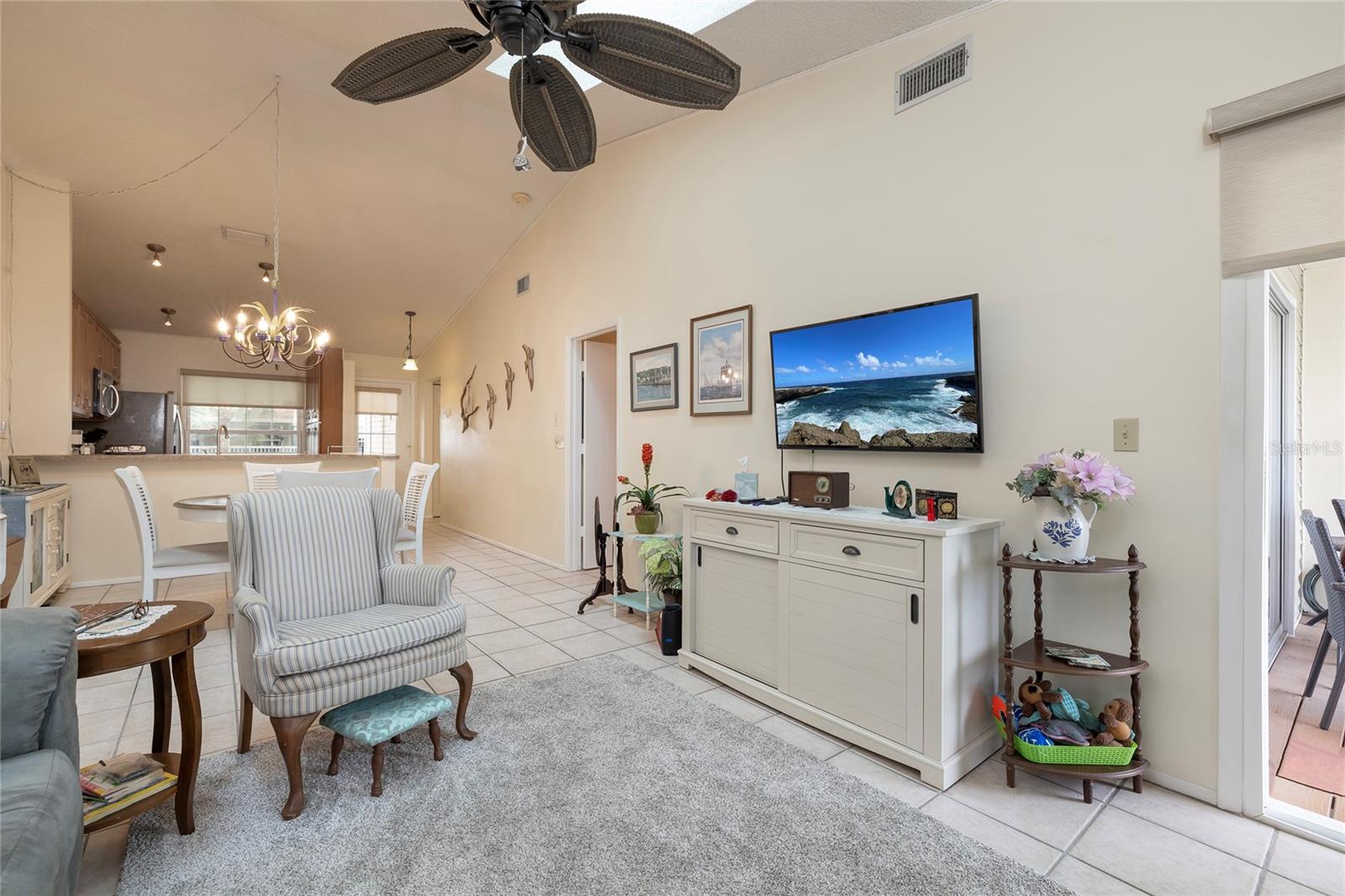 SUN KETCH CONDO - Residential