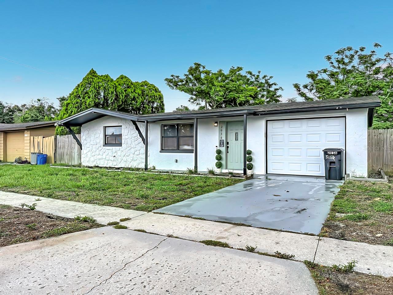 2036 SHANNON DRIVE