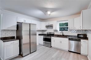 MANGO - Residential Lease