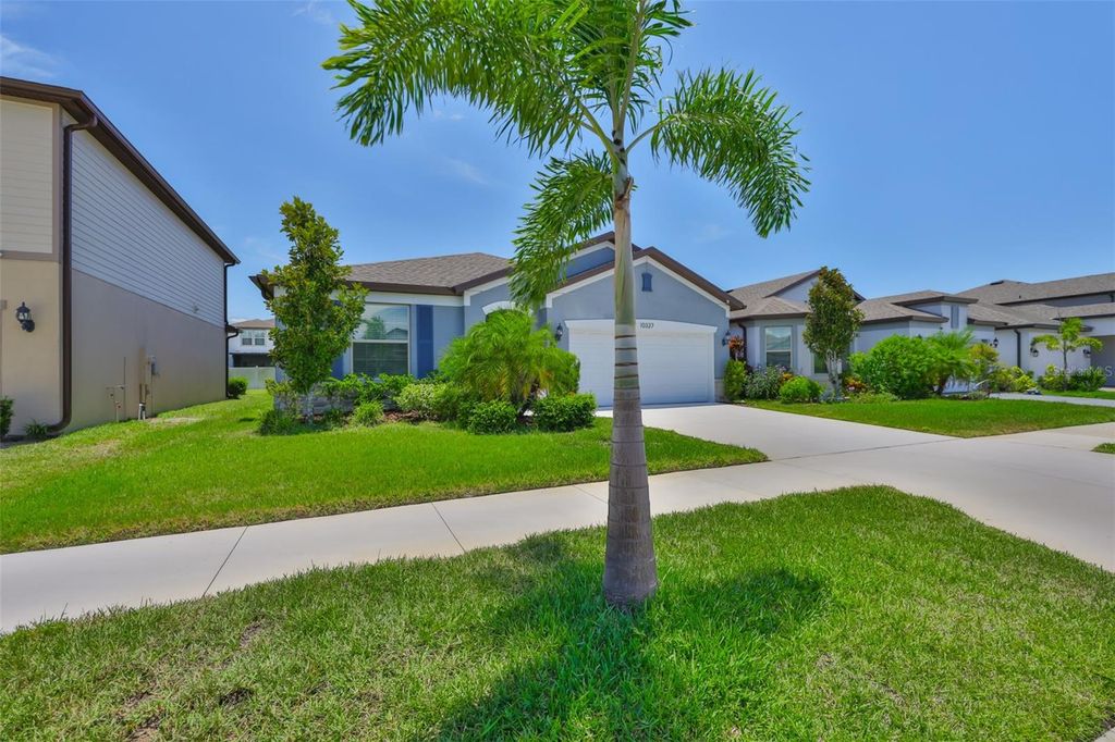 Photo of 10327 Malvasia Avenue, Riverview, FL 33578 (MLS # TB8403406)