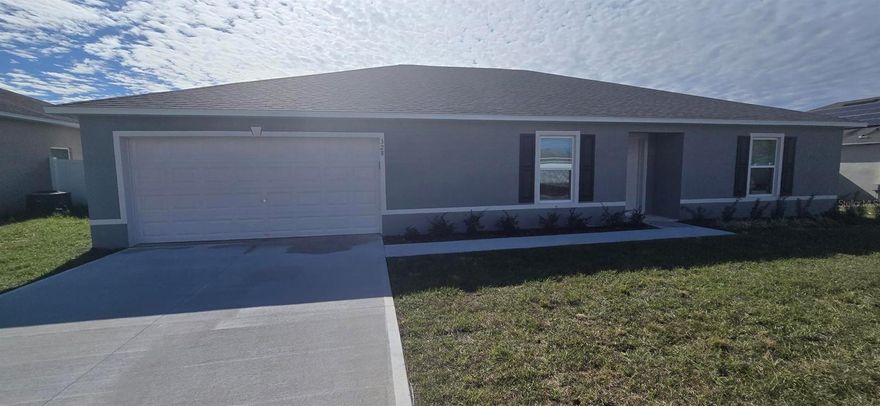 READY NOW! MOVE IN READY! Discover the Majestic floorplan, part of our Value collection. This stunning home offers a harmonious blend of comfort and functionality, featuring 4 bedrooms, 2 full bathrooms, and a generously sized 2 car garage. The split plan design ensures optimal privacy for the Owner’s Suite, creating a serene retreat separate from the other three bedrooms. Within the Owner’s Suite, you’ll find a full bath and a spacious walk-in closet, providing both convenience and style. The heart of the home is found in the open concept kitchen and great room, creating an inviting space that effortlessly accommodates family gatherings and shared moments.