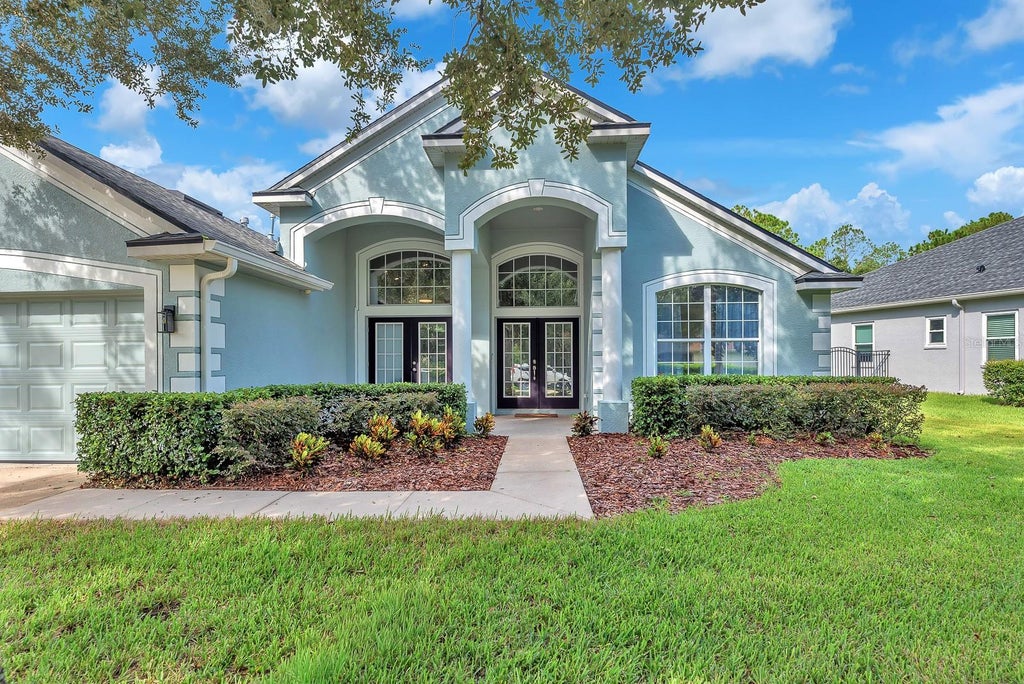 Photo of 16405 Bridgewalk Drive, Lithia, FL 33547 (MLS # TB8534295)