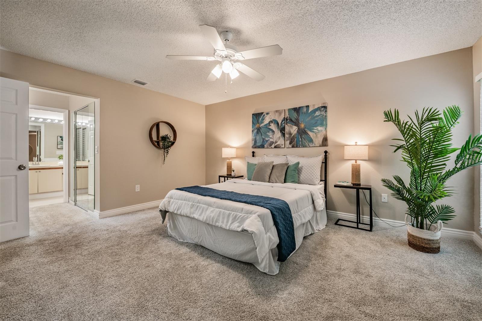 EL PASADO A CONDO - Residential